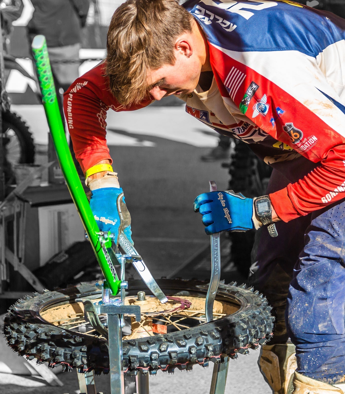 Portable motorcycle tire changer with tire irons