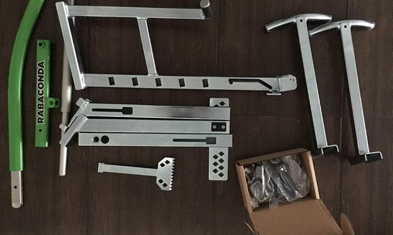 Motorcycle tire changer – Rabaconda from the box to the bag