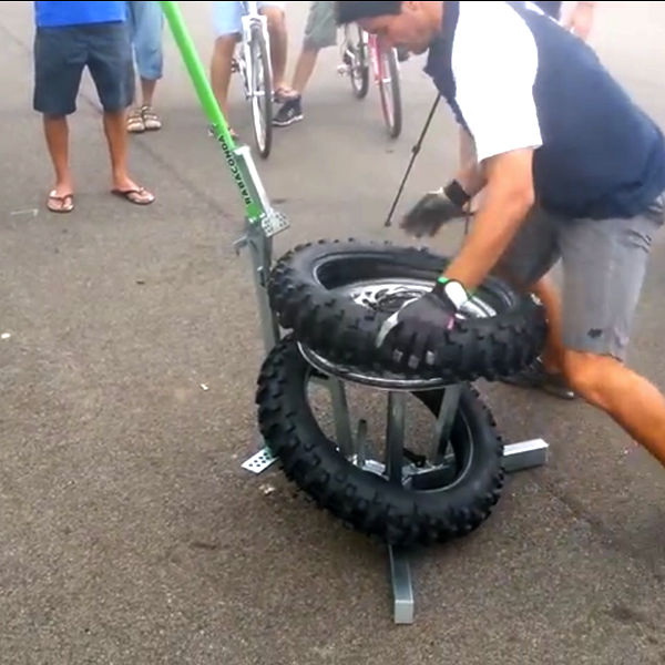 NEW WORLD RECORD!!!! 44 seconds to change a tire!!!